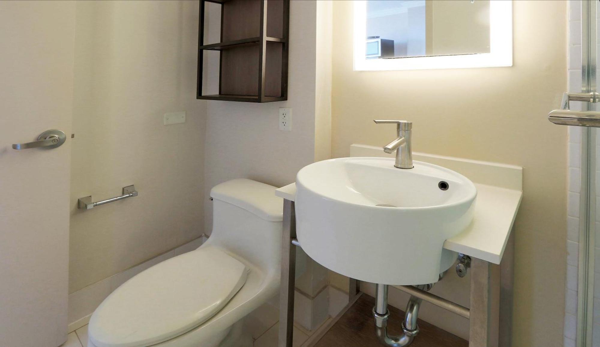 Convention Center Executive Properties Free Indoor Parking بالتيمور المظهر الخارجي الصورة